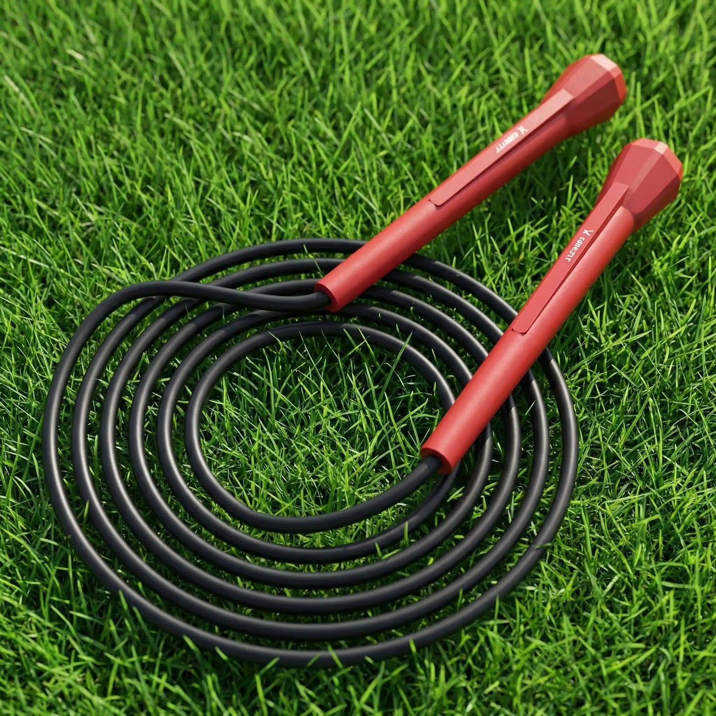 corde_a_sauter_rouge sur jardin