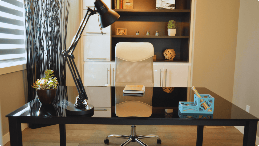 💡Lampe de Bureau : Le Guide Complet pour Éclairer Votre Espace de Travail